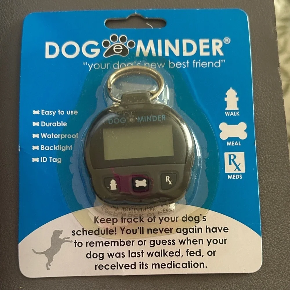 Dog e Minder Digital Pet Tracker - Black | SEALED